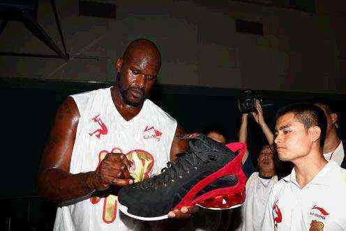 让持球人驶 让持球人驶